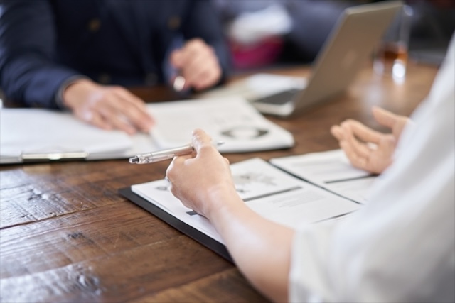 コンサルティングの様子 | 愛知県の光学機器の設計・試作・測定 | 株式会社LABOPT